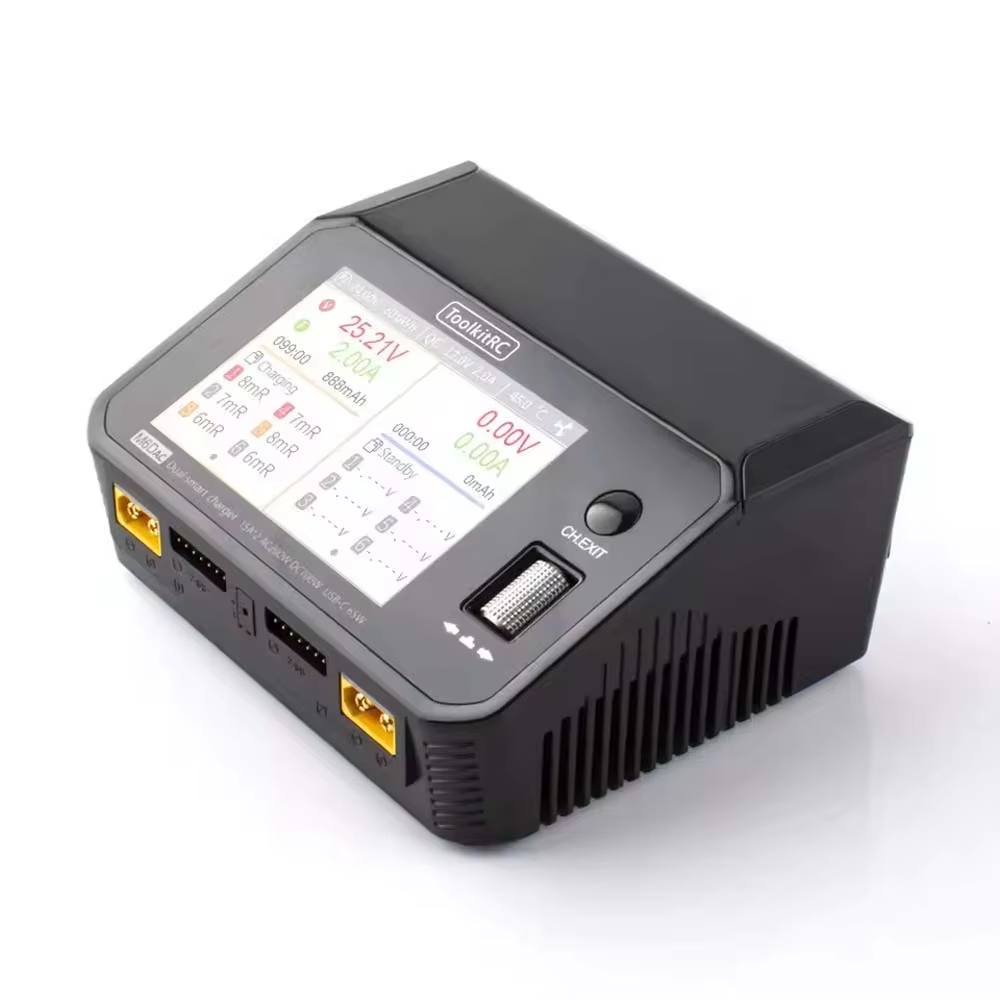 ToolkitRC M6DAC Doppio Caricat - Toolkitrc M6Dac Smart Charger recensione e prezzo