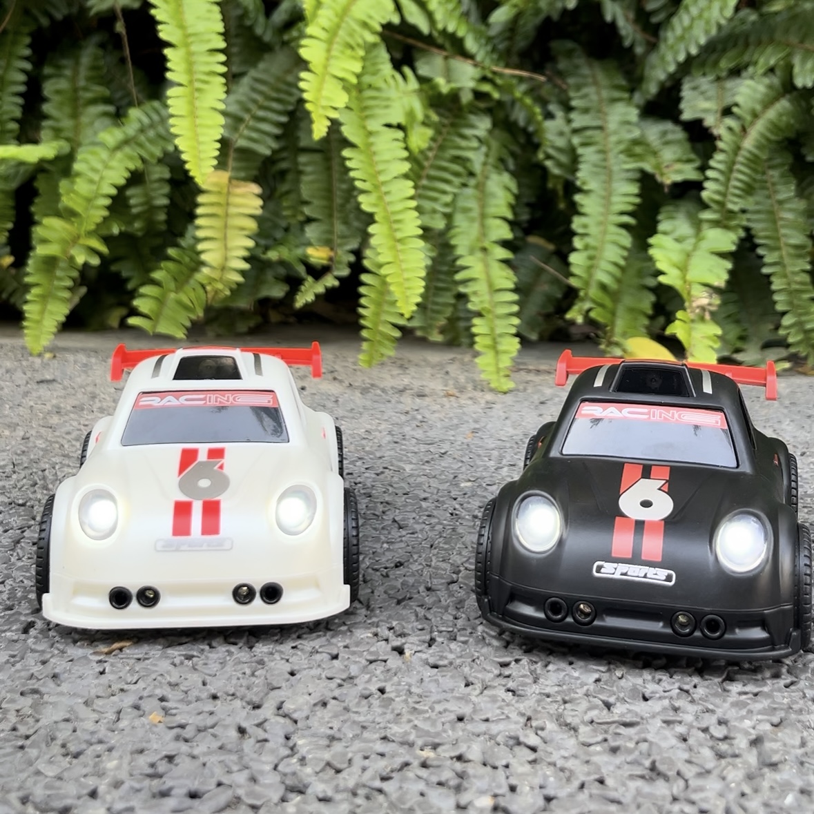 Nuova Auto RC C6 Drift con Luc - Toolkitrc M6Dac Smart Charger recensione e prezzo